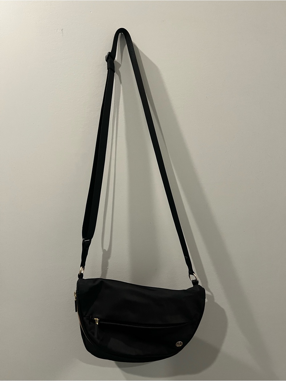 Lululemon Black Crossbody Shoulder Bag